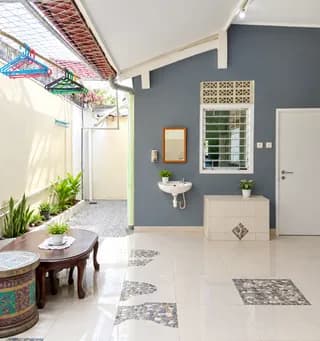  DIJUAL / DISEWAKAN: RUMAH LUAS DENGAN TAMAN DI JAGAKARSA, JAKARTA SELATAN  - Thumbnail 7