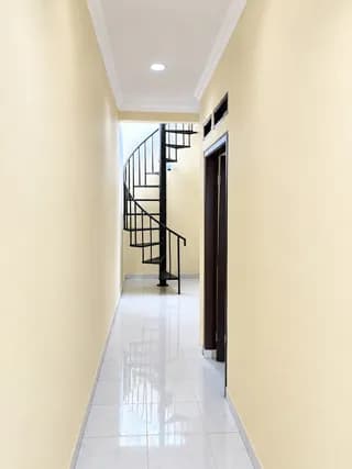DISEWAKAN : RUMAH DAMONG 4 - CIPEDAK, JAKARTA SELATAN - Thumbnail 4