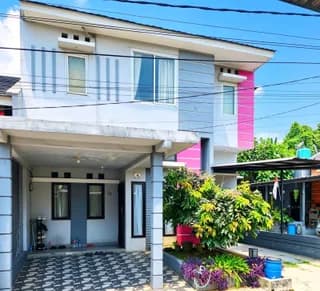 JUAL CEPAT RUMAH 2 LANTAI - Thumbnail 1