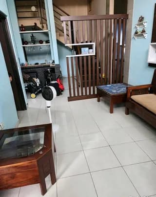 JUAL CEPAT RUMAH 2 LANTAI - Thumbnail 4