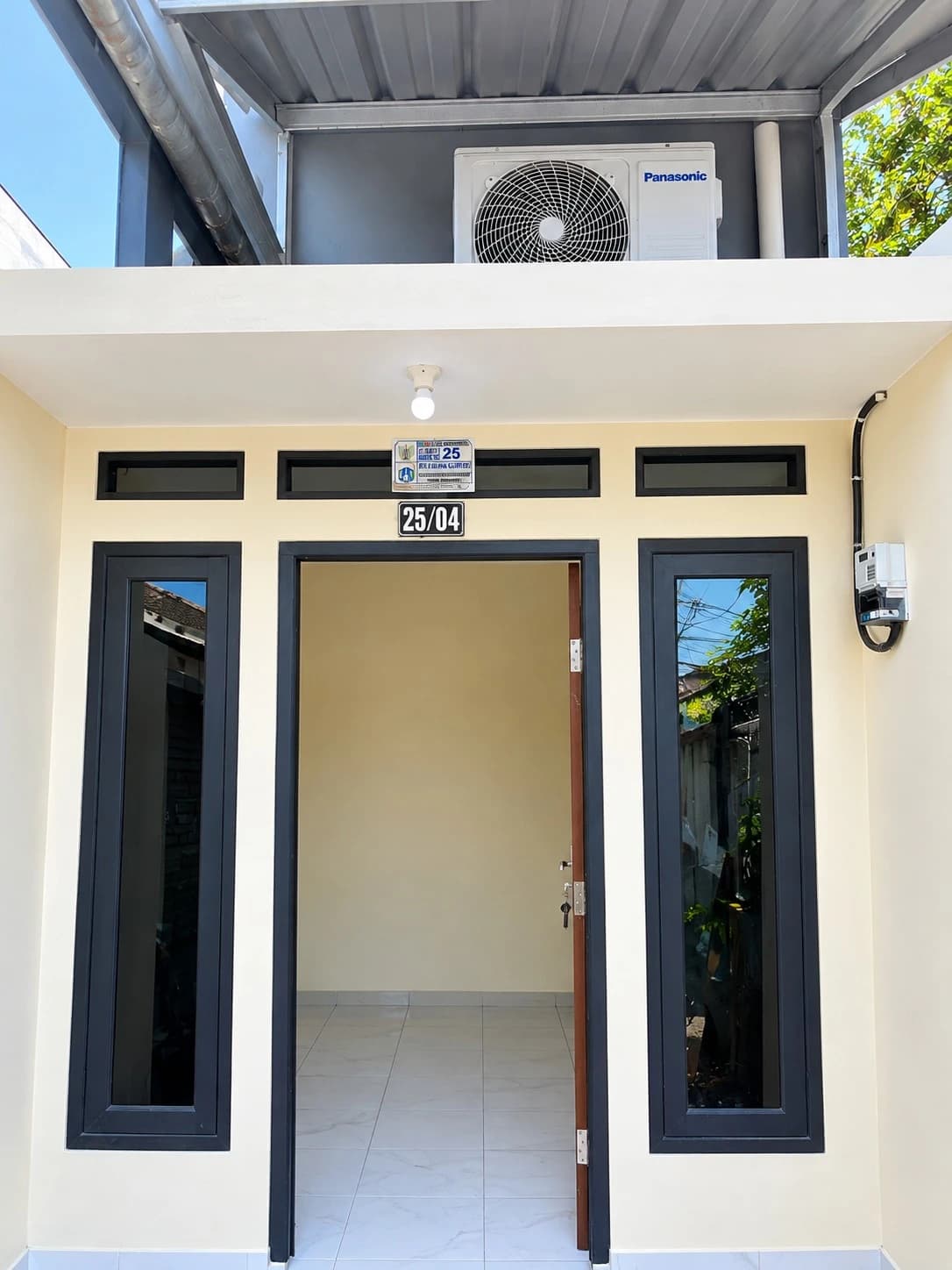 DISEWAKAN : RUMAH DAMONG 4 - CIPEDAK, JAKARTA SELATAN - Foto 1